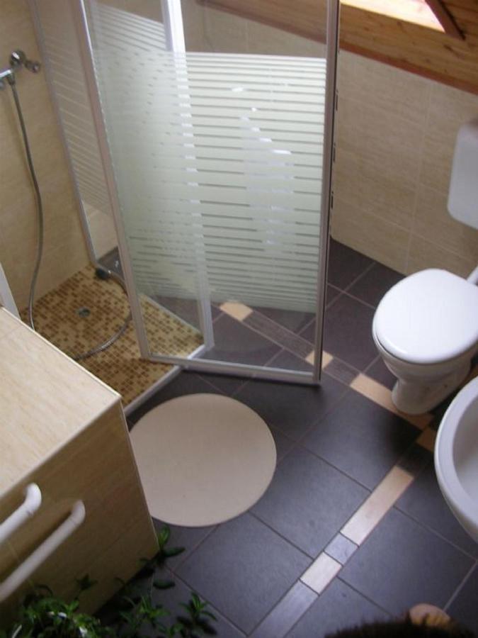 Cyrano Vendeghaz Hotel Vonyarcvashegy Bilik gambar
